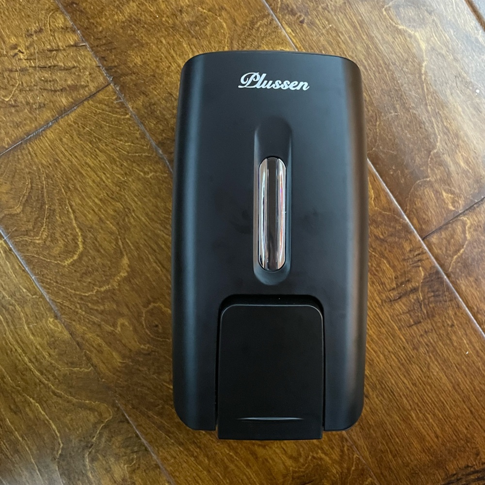 Soap dispenser wall mount